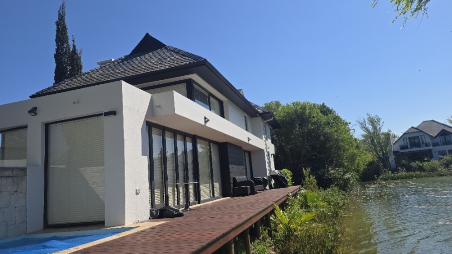 2 Bedroom Property for Sale in Pearl Valley at Val de Vie Western Cape